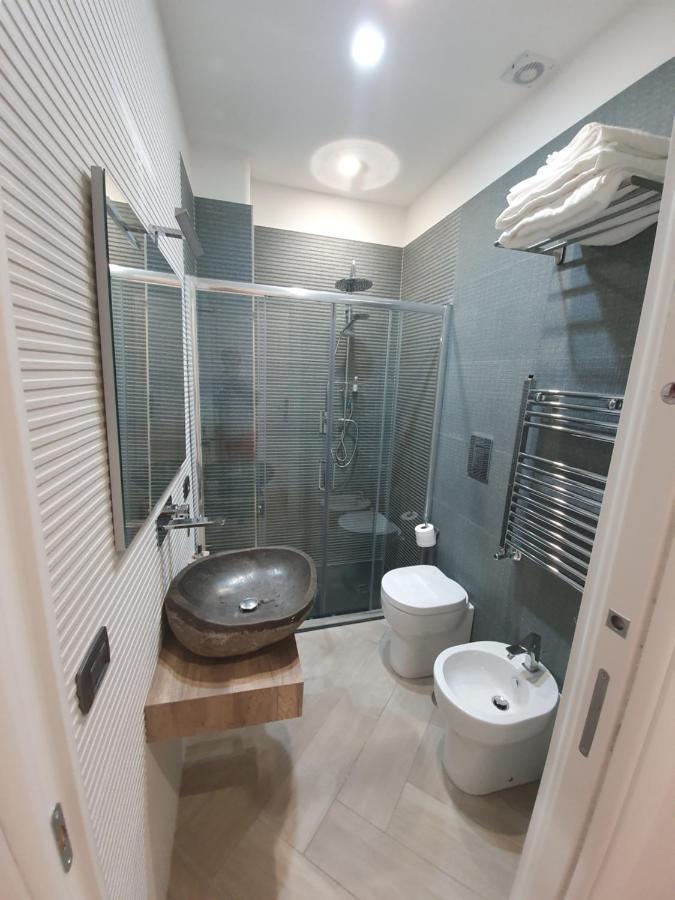 Dimora Costantino Bed & Breakfast Naples Luaran gambar