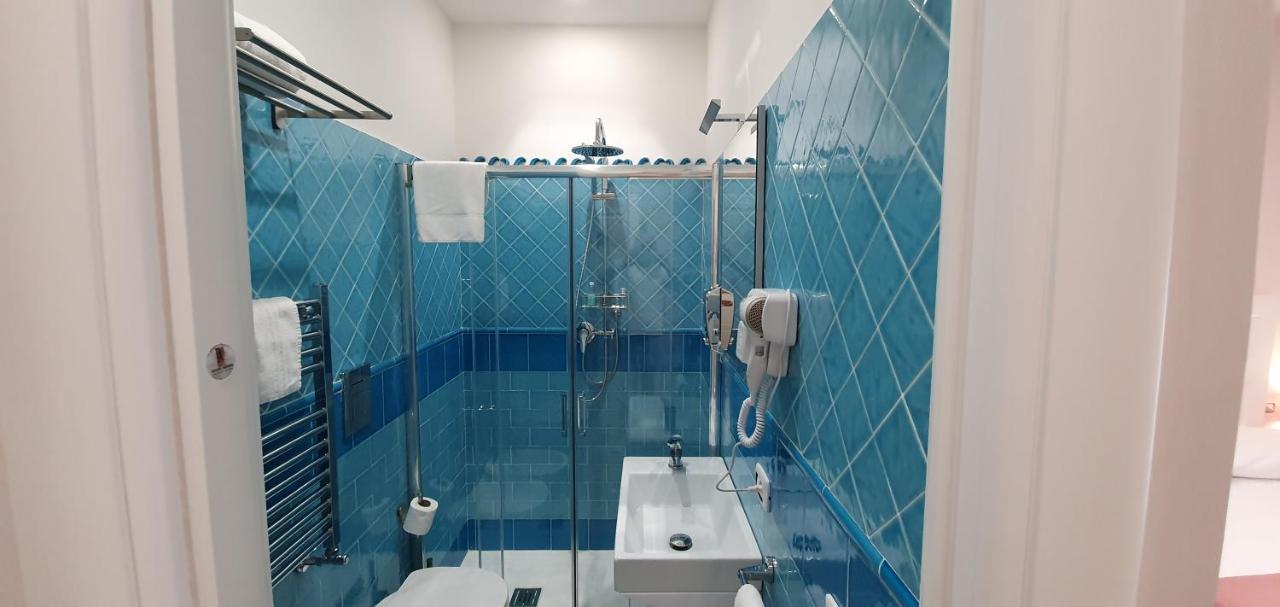 Dimora Costantino Bed & Breakfast Naples Luaran gambar