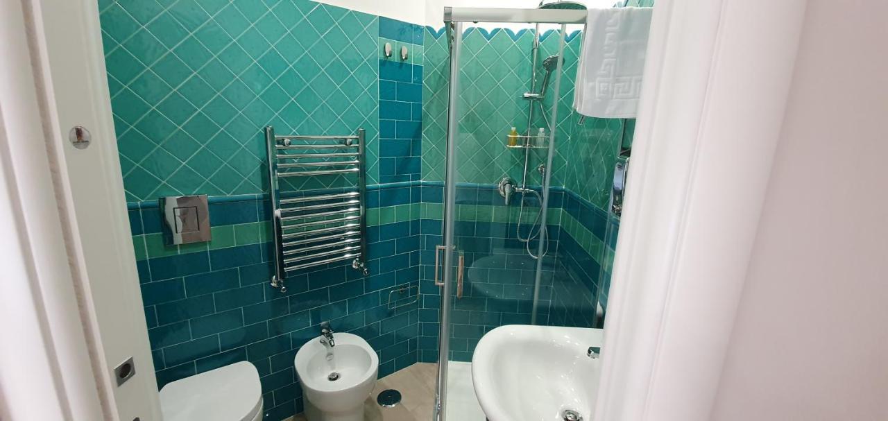 Dimora Costantino Bed & Breakfast Naples Luaran gambar